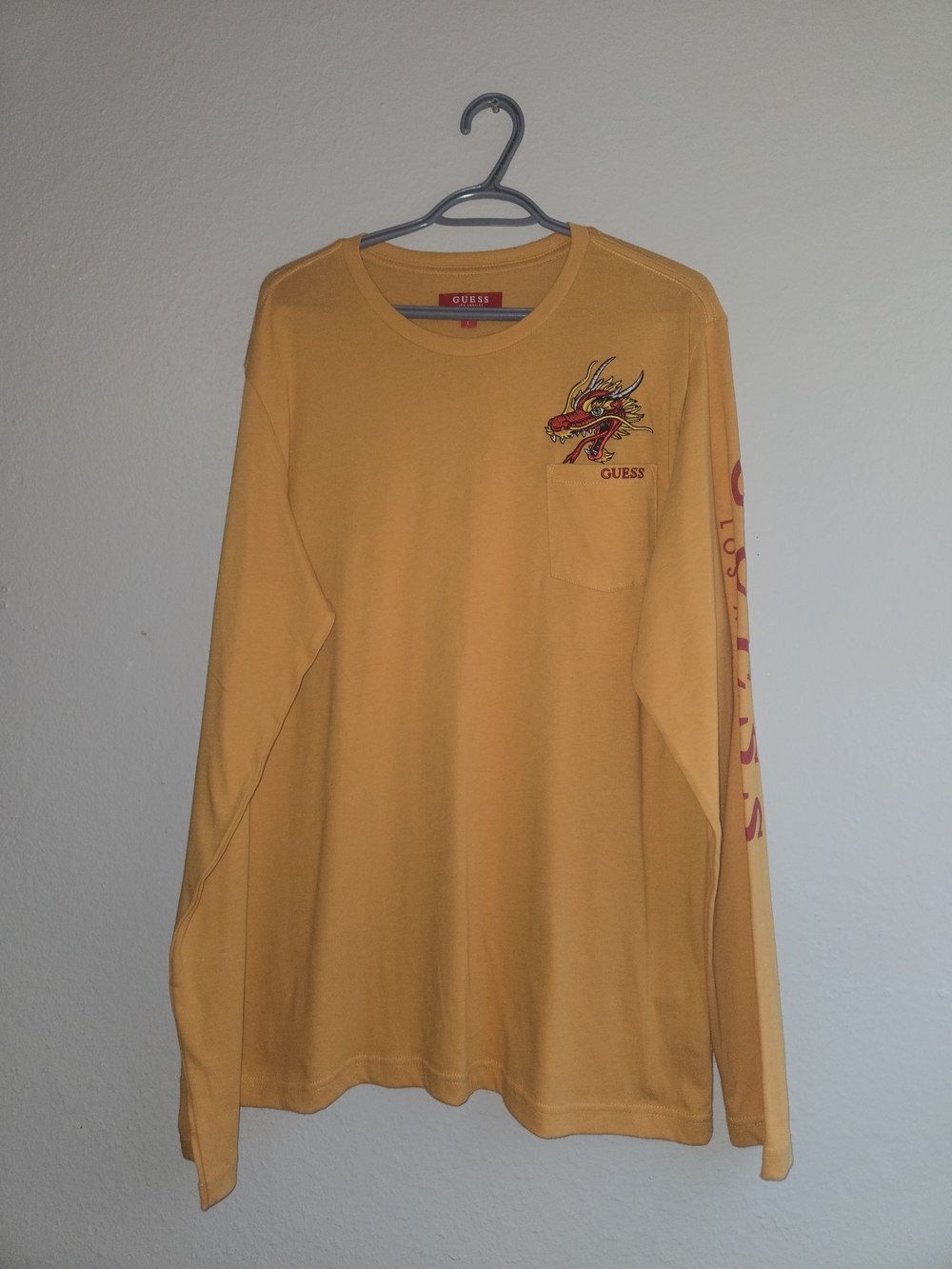 GUESS Los Angeles Men's Long Sleeve Pocket T-Shirt Dragon Embroidery Yellow Size